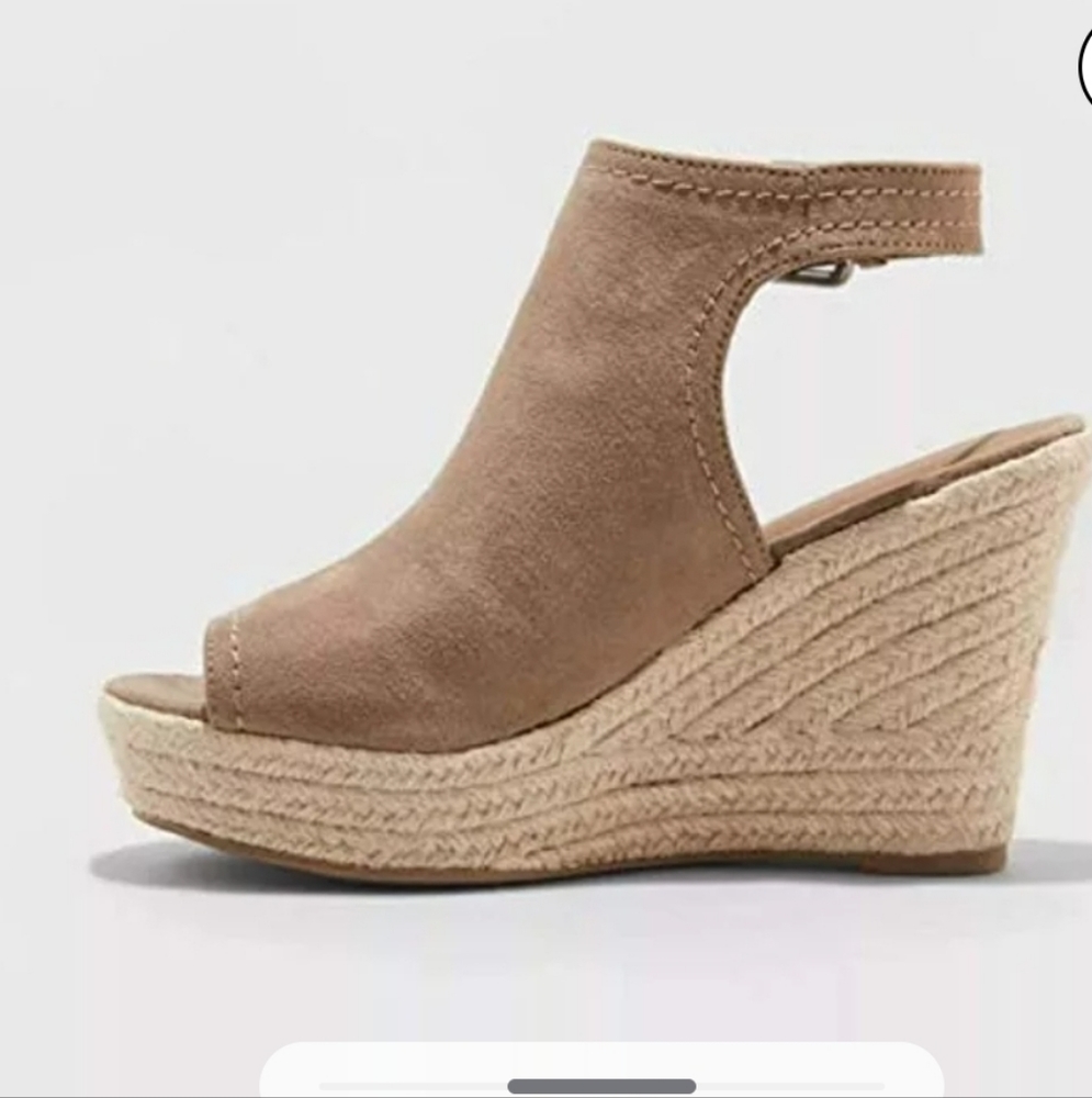 Women's Taupe Microsuede Shield Espadrille Wedge Pump - Picture 3 of 9